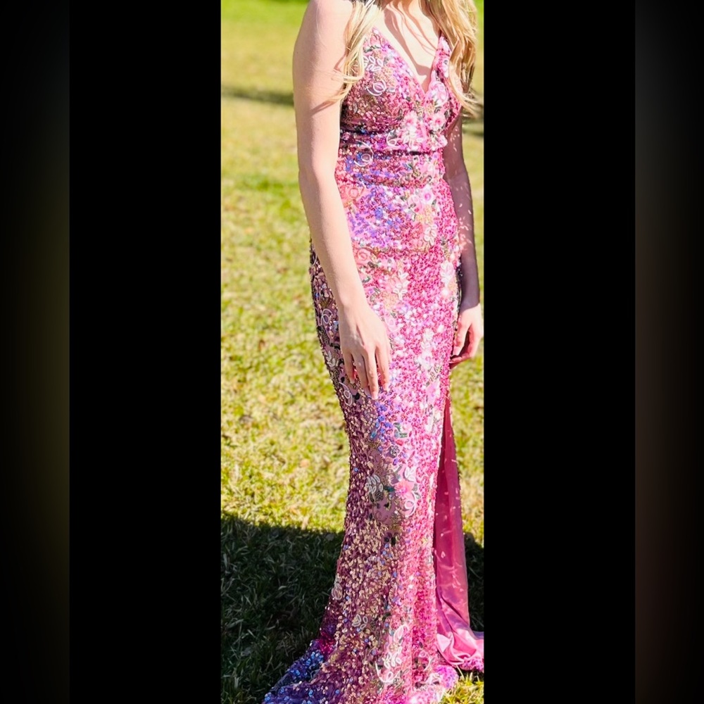 Prom dress - Picture 5 of 5